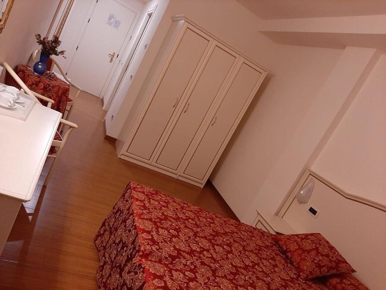 Hotel Vedute Fucecchio