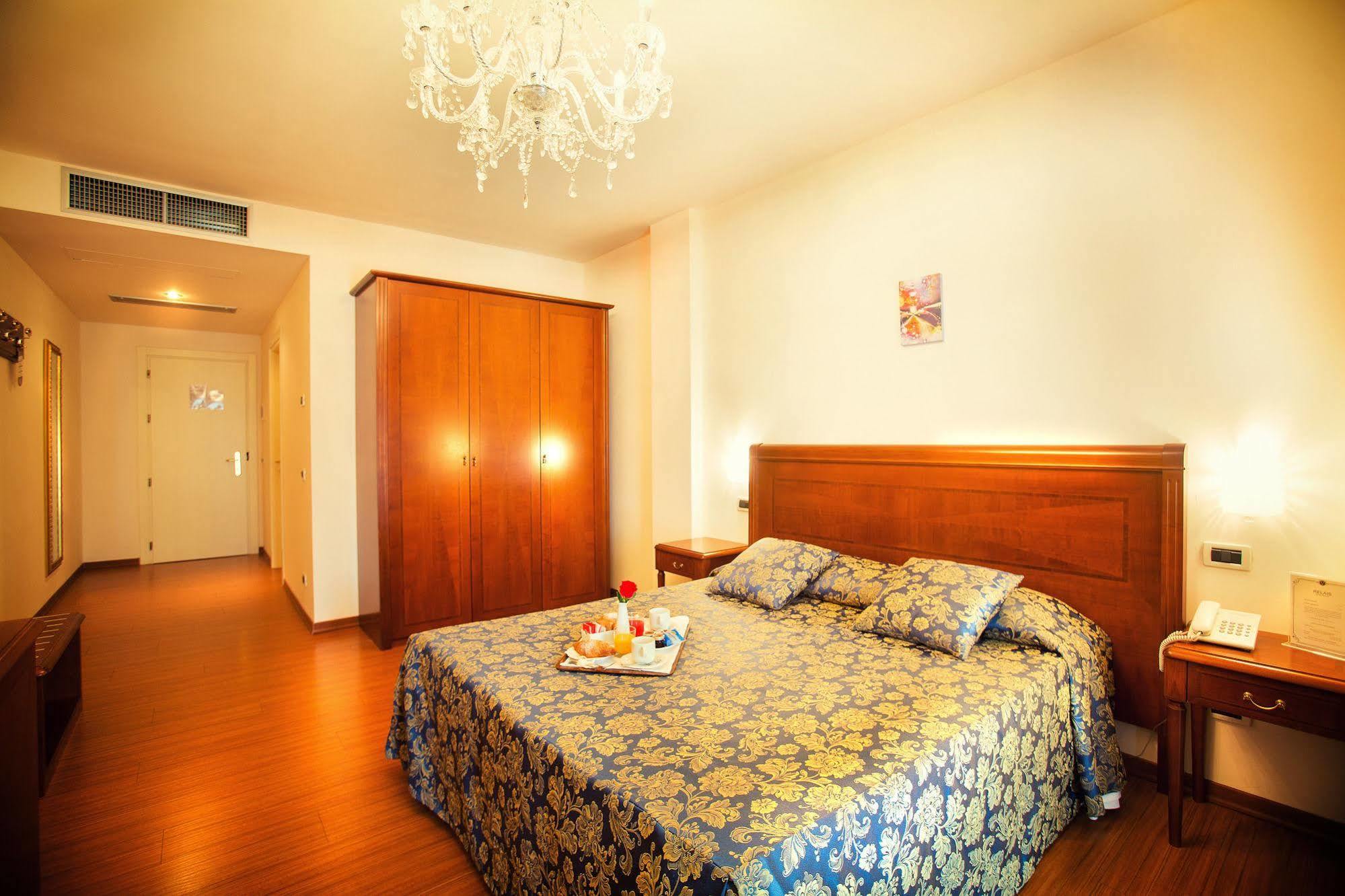 Vedute Hotel Fucecchio
